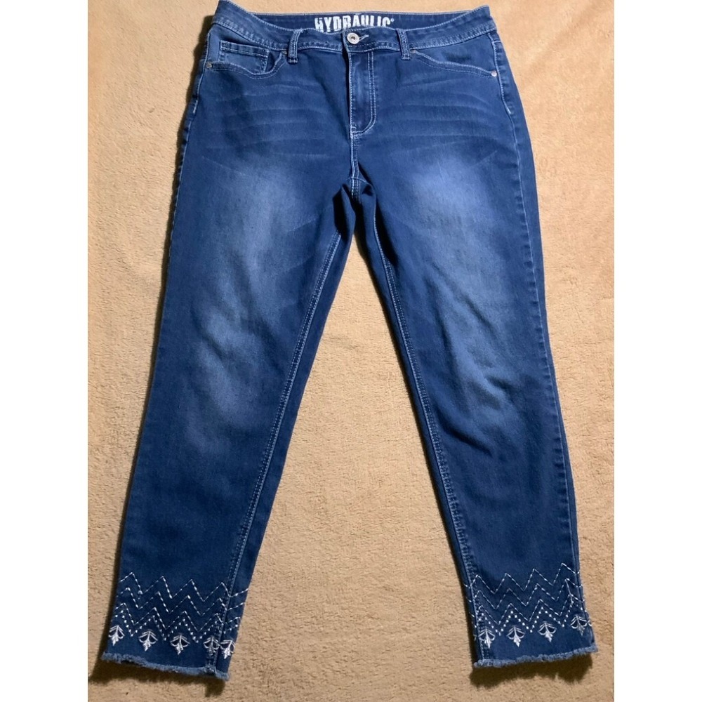 Hydraulic Women 14 Blue Denim Low Rise Raw cuffs Stitches BOHO Embroidery Capris